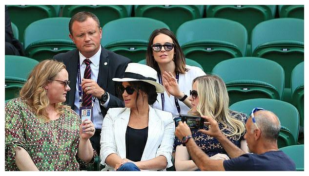 背影背后的 背影背后的