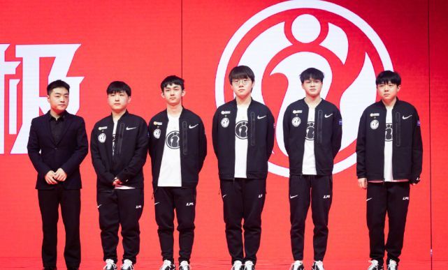 使得他在许 使得他在许