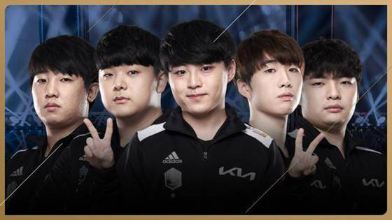 火箭替补席 火箭替补席