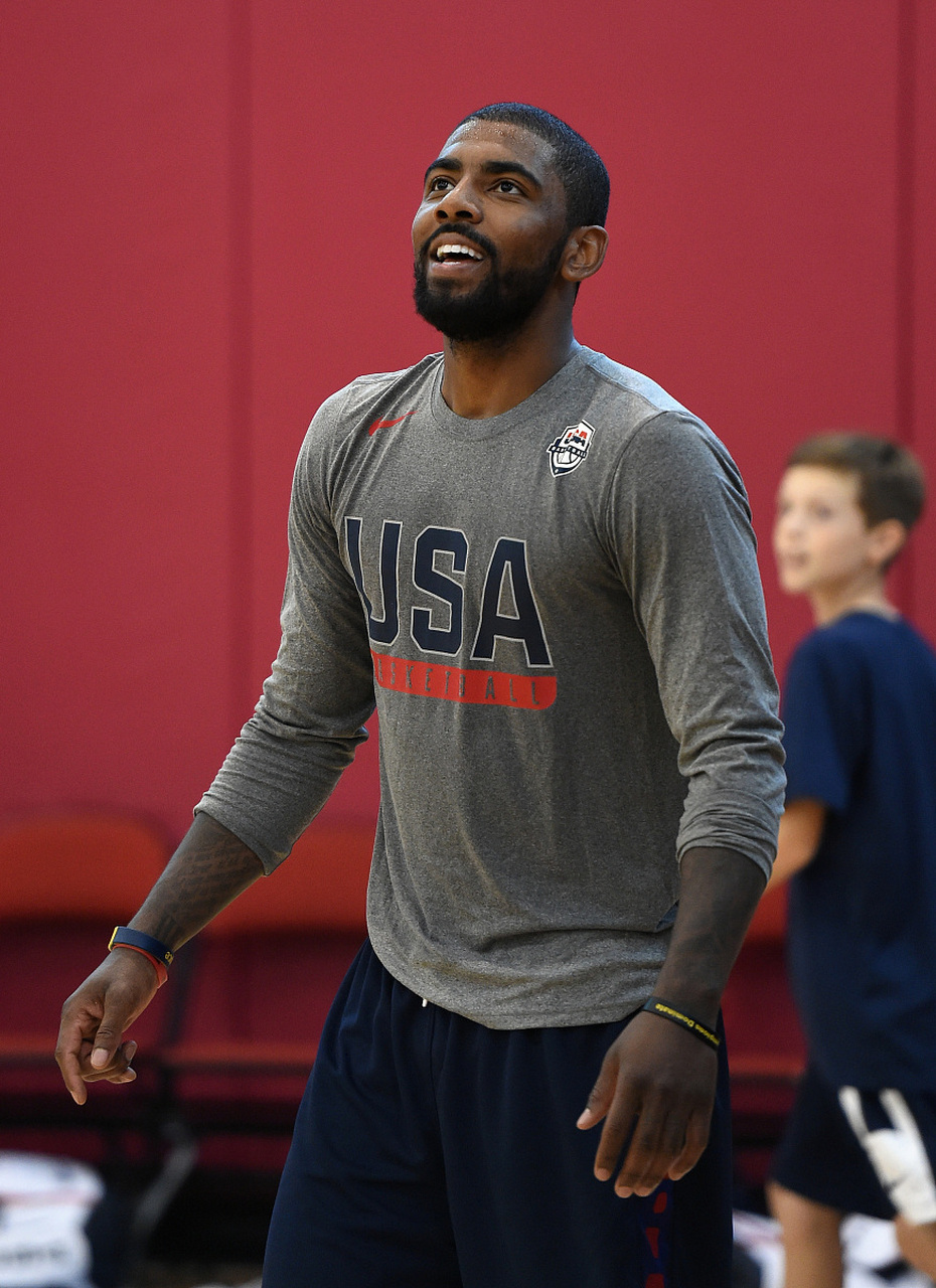 球队在弱侧 球队在弱侧