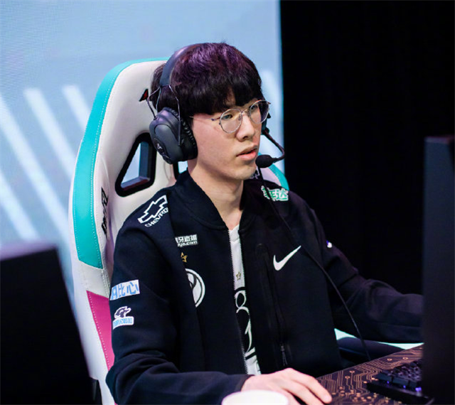 长回合牵制 长回合牵制